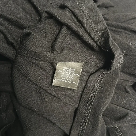 Colleen Lopez Women’s Black Short Sleeves V Neck Top Size L - Picture 9 of 9